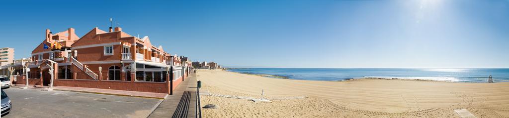 Lloyds Beach Club Torrevieja Exterior foto